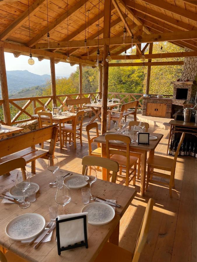 Sadmeli Winery Hotel Ambrolauri Exterior foto